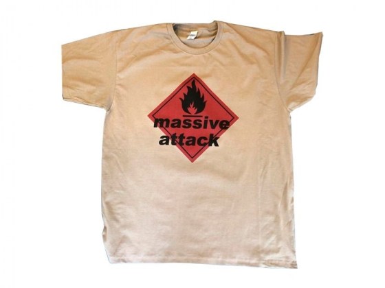 Camiseta Massive Attack